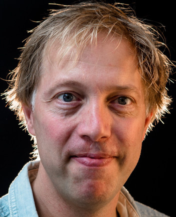 pasfoto Bas van der Veen